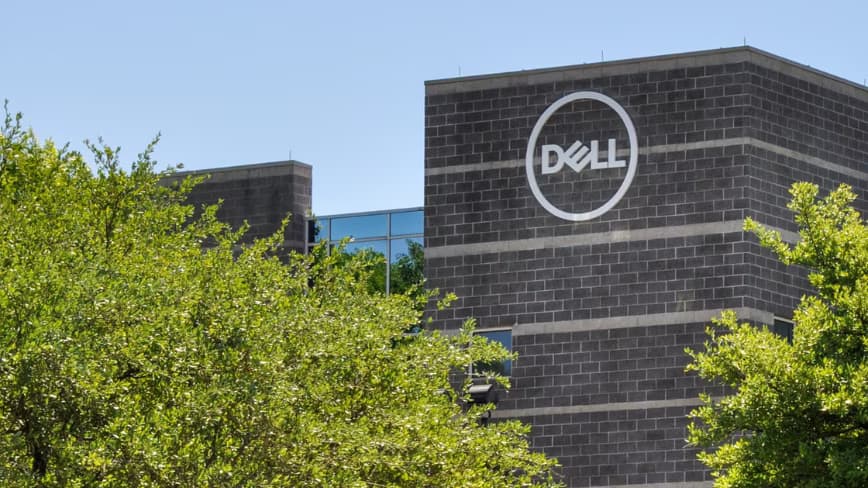 Dell XPS 13 at $699: Intel Wildcat Lake Takes on Apple Silicon