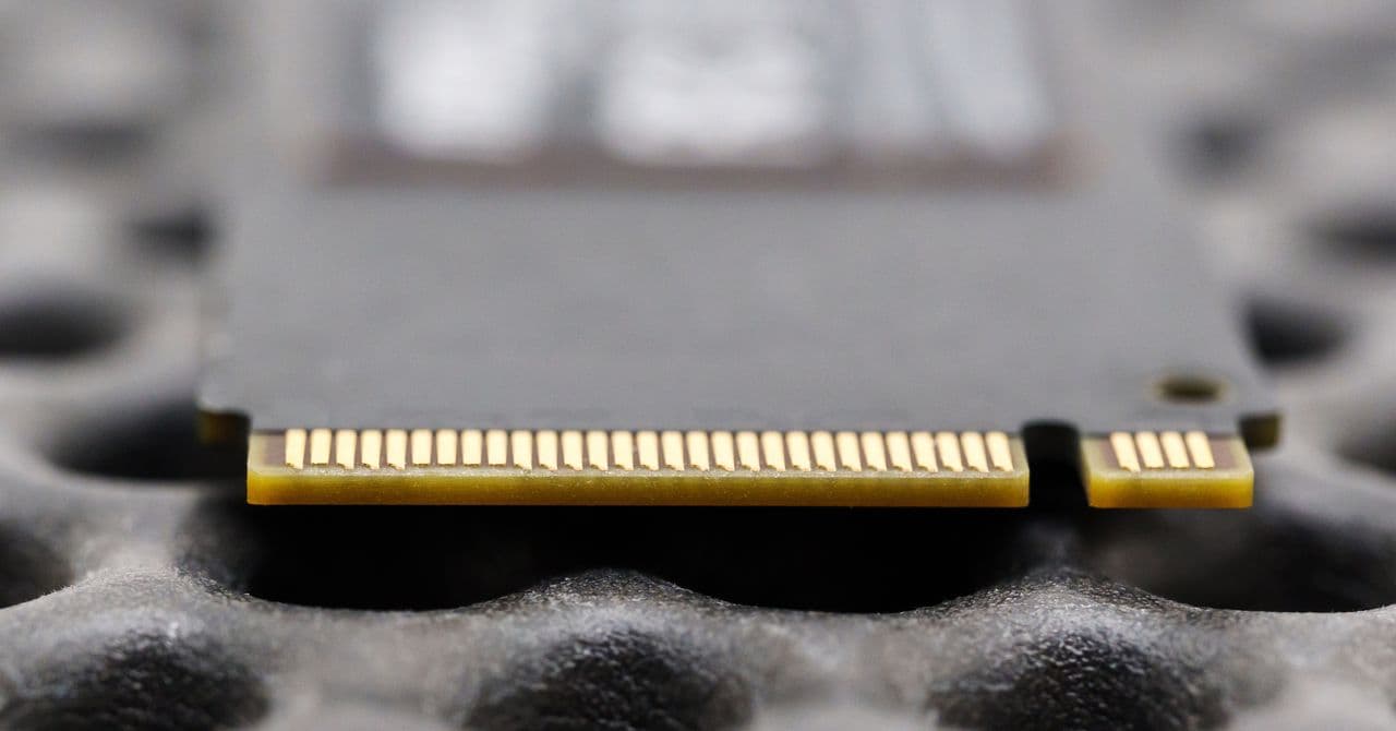 FROST Attack: Websites Spy via SSD Timing Side Channel